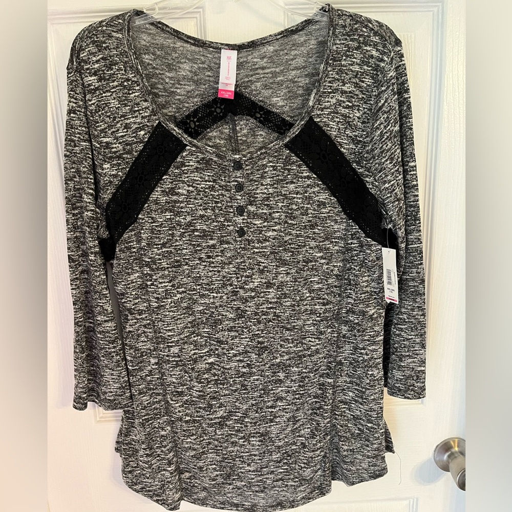 No Boundaries NWT top